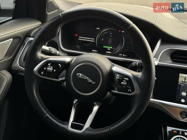 Серый Ягуар I-Pace, объемом двигателя 0 л и пробегом 209 тыс. км за 20900 $, фото 47 на Automoto.ua