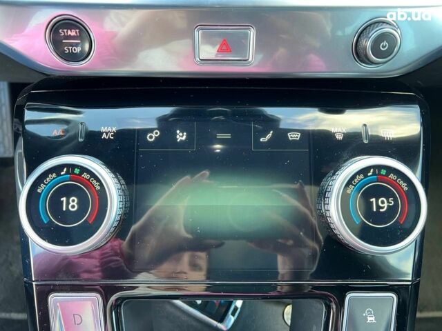 Сірий Ягуар I-Pace, об'ємом двигуна 0 л та пробігом 155 тис. км за 29990 $, фото 30 на Automoto.ua