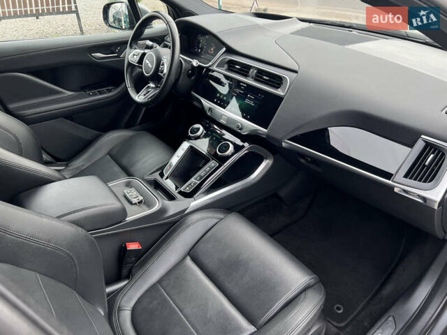 Серый Ягуар I-Pace, объемом двигателя 0 л и пробегом 85 тыс. км за 22852 $, фото 24 на Automoto.ua