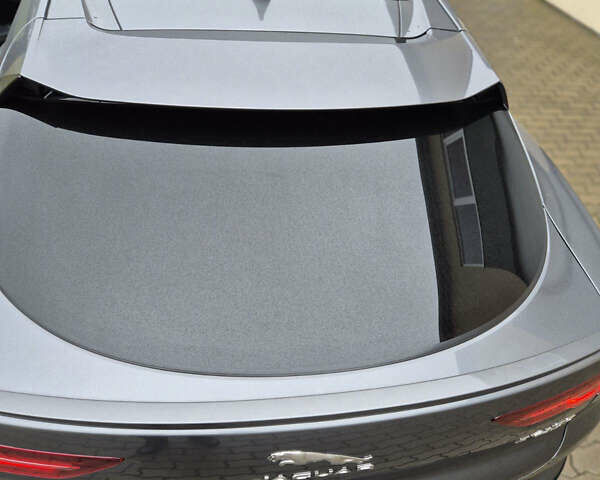 Серый Ягуар I-Pace, объемом двигателя 0 л и пробегом 131 тыс. км за 21700 $, фото 9 на Automoto.ua
