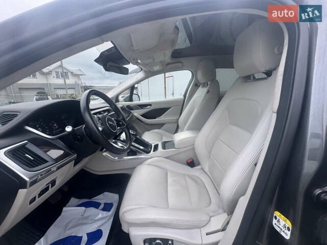 Серый Ягуар I-Pace, объемом двигателя 0 л и пробегом 129 тыс. км за 26500 $, фото 56 на Automoto.ua
