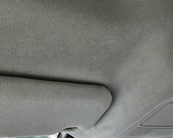 Серый Ягуар I-Pace, объемом двигателя 0 л и пробегом 210 тыс. км за 22066 $, фото 12 на Automoto.ua