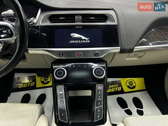 Серый Ягуар I-Pace, объемом двигателя 0 л и пробегом 152 тыс. км за 26000 $, фото 13 на Automoto.ua