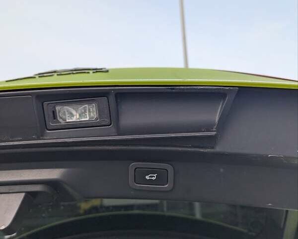 Серый Ягуар I-Pace, объемом двигателя 0 л и пробегом 169 тыс. км за 22000 $, фото 1 на Automoto.ua