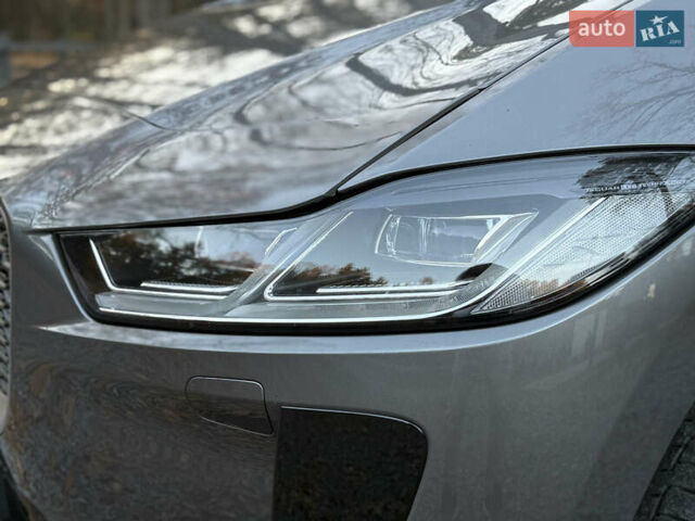 Серый Ягуар I-Pace, объемом двигателя 0 л и пробегом 172 тыс. км за 20500 $, фото 23 на Automoto.ua