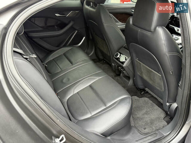Сірий Ягуар I-Pace, об'ємом двигуна 0 л та пробігом 115 тис. км за 28000 $, фото 37 на Automoto.ua