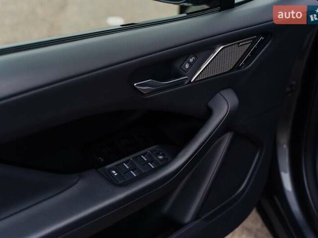 Ягуар I-Pace 2018 в Виннице на Automoto.ua Серый Ягуар I-Pace, объемом двигателя 0 л и пробегом 146 тыс. км за 25500 $, фото 51 на Automoto.ua