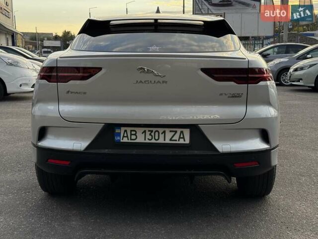 Серый Ягуар I-Pace, объемом двигателя 0 л и пробегом 209 тыс. км за 20900 $, фото 11 на Automoto.ua