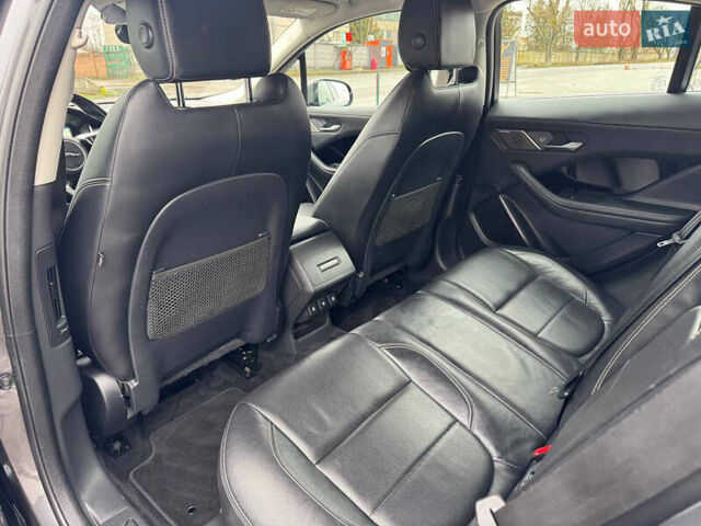 Серый Ягуар I-Pace, объемом двигателя 0 л и пробегом 149 тыс. км за 22978 $, фото 46 на Automoto.ua