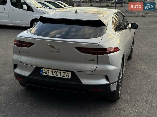 Серый Ягуар I-Pace, объемом двигателя 0 л и пробегом 209 тыс. км за 20900 $, фото 10 на Automoto.ua