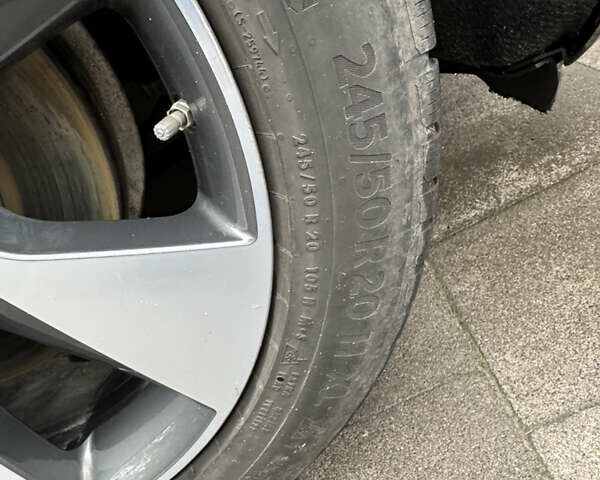 Серый Ягуар I-Pace, объемом двигателя 0 л и пробегом 118 тыс. км за 23000 $, фото 47 на Automoto.ua