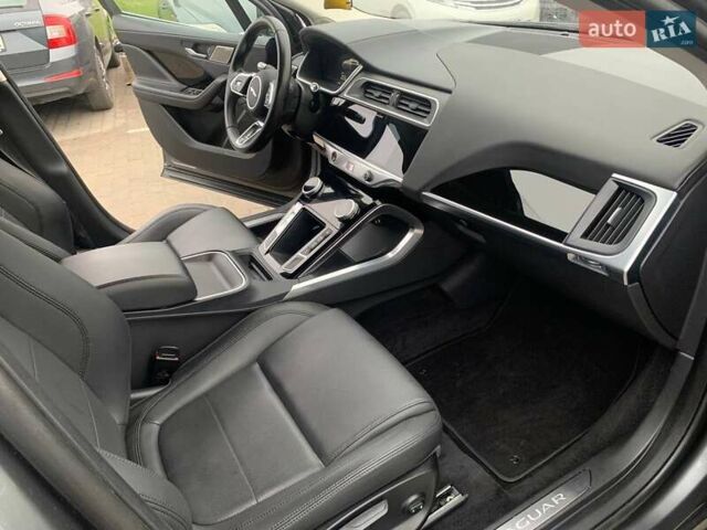 Серый Ягуар I-Pace, объемом двигателя 0 л и пробегом 120 тыс. км за 23800 $, фото 18 на Automoto.ua