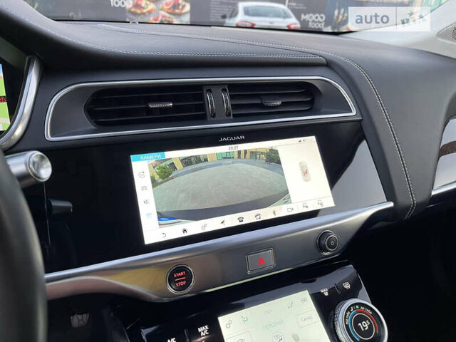 Серый Ягуар I-Pace, объемом двигателя 0 л и пробегом 97 тыс. км за 35000 $, фото 22 на Automoto.ua