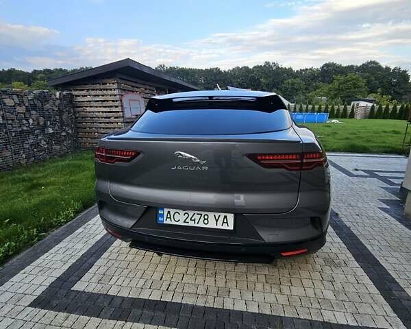 Серый Ягуар I-Pace, объемом двигателя 0 л и пробегом 210 тыс. км за 22066 $, фото 4 на Automoto.ua