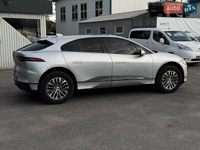 Серый Ягуар I-Pace, объемом двигателя 0 л и пробегом 209 тыс. км за 20900 $, фото 8 на Automoto.ua
