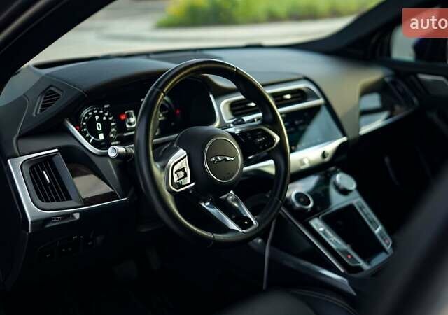 Серый Ягуар I-Pace, объемом двигателя 0 л и пробегом 78 тыс. км за 24500 $, фото 18 на Automoto.ua