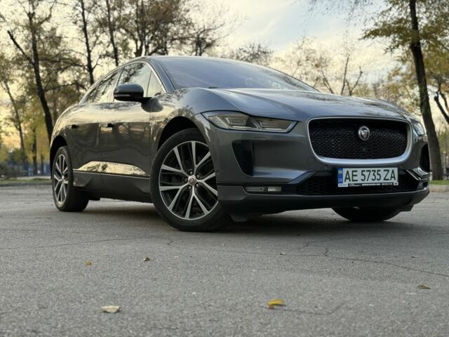 Серый Ягуар I-Pace, объемом двигателя 0 л и пробегом 123 тыс. км за 22999 $, фото 2 на Automoto.ua