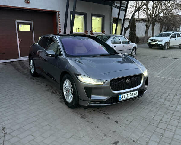 Серый Ягуар I-Pace, объемом двигателя 0 л и пробегом 117 тыс. км за 27000 $, фото 6 на Automoto.ua