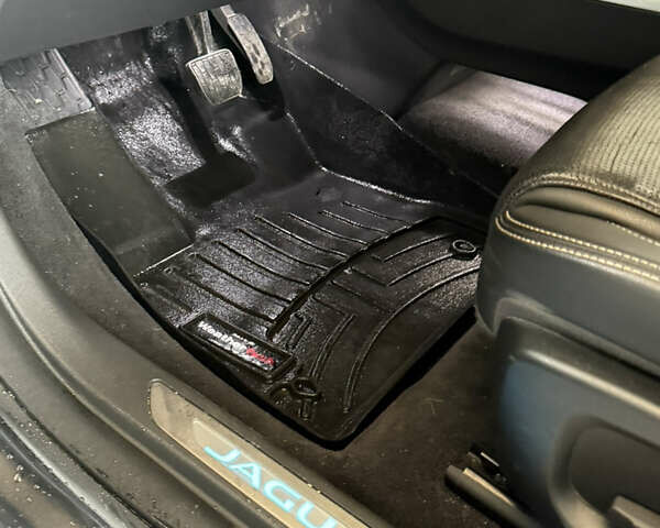 Сірий Ягуар I-Pace, об'ємом двигуна 0 л та пробігом 135 тис. км за 22999 $, фото 81 на Automoto.ua