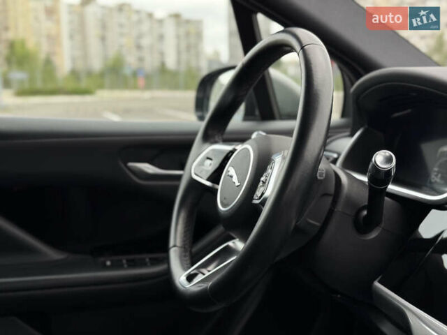 Серый Ягуар I-Pace, объемом двигателя 0 л и пробегом 150 тыс. км за 20900 $, фото 33 на Automoto.ua
