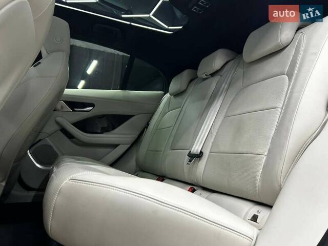 Серый Ягуар I-Pace, объемом двигателя 0 л и пробегом 152 тыс. км за 26000 $, фото 20 на Automoto.ua