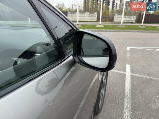 Серый Ягуар I-Pace, объемом двигателя 0 л и пробегом 118 тыс. км за 23000 $, фото 40 на Automoto.ua