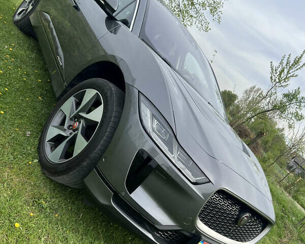 Серый Ягуар I-Pace, объемом двигателя 0 л и пробегом 145 тыс. км за 24999 $, фото 11 на Automoto.ua