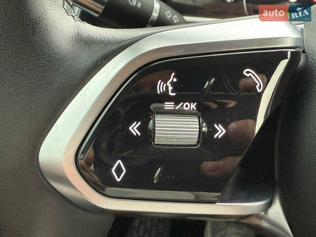 Серый Ягуар I-Pace, объемом двигателя 0 л и пробегом 112 тыс. км за 26500 $, фото 23 на Automoto.ua