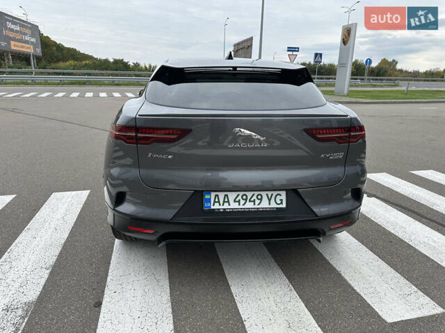 Серый Ягуар I-Pace, объемом двигателя 0 л и пробегом 94 тыс. км за 25490 $, фото 4 на Automoto.ua
