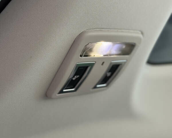 Сірий Ягуар I-Pace, об'ємом двигуна 0 л та пробігом 173 тис. км за 23499 $, фото 11 на Automoto.ua