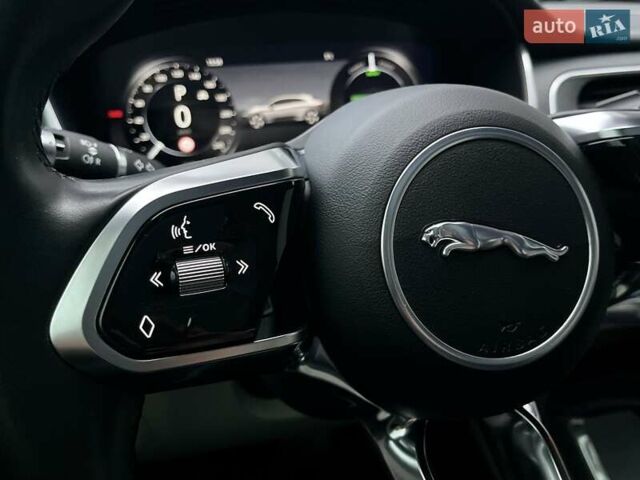 Серый Ягуар I-Pace, объемом двигателя 0 л и пробегом 83 тыс. км за 29500 $, фото 23 на Automoto.ua