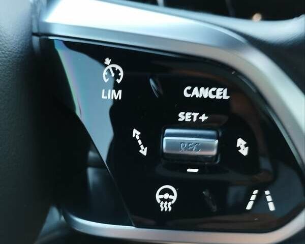 Серый Ягуар I-Pace, объемом двигателя 0 л и пробегом 149 тыс. км за 30100 $, фото 16 на Automoto.ua
