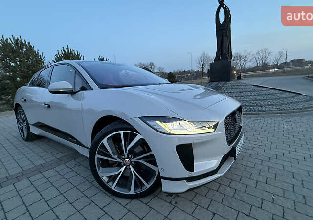 Серый Ягуар I-Pace, объемом двигателя 0 л и пробегом 134 тыс. км за 28000 $, фото 12 на Automoto.ua