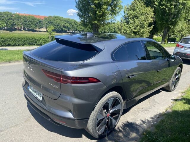 Серый Ягуар I-Pace, объемом двигателя 0 л и пробегом 125 тыс. км за 29681 $, фото 3 на Automoto.ua