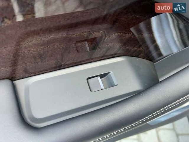 Серый Ягуар I-Pace, объемом двигателя 0 л и пробегом 155 тыс. км за 29990 $, фото 37 на Automoto.ua