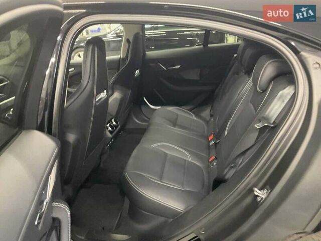 Серый Ягуар I-Pace, объемом двигателя 0 л и пробегом 95 тыс. км за 21950 $, фото 9 на Automoto.ua