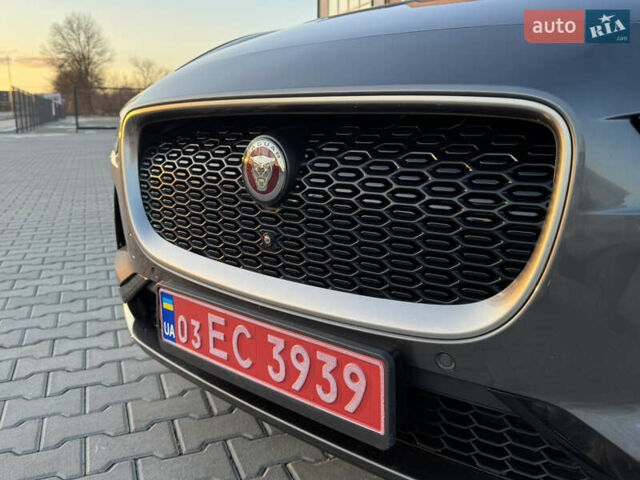 Серый Ягуар I-Pace, объемом двигателя 0 л и пробегом 123 тыс. км за 26500 $, фото 30 на Automoto.ua
