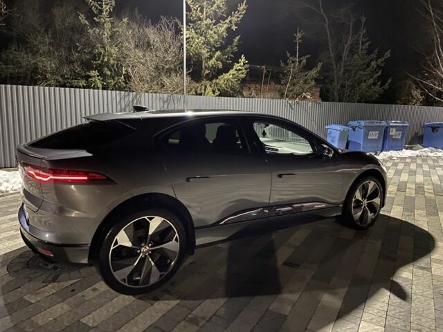 Серый Ягуар I-Pace, объемом двигателя 0 л и пробегом 125 тыс. км за 29681 $, фото 15 на Automoto.ua