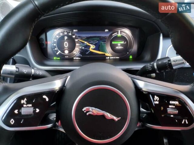 Серый Ягуар I-Pace, объемом двигателя 0 л и пробегом 107 тыс. км за 23500 $, фото 12 на Automoto.ua