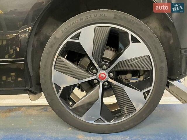 Серый Ягуар I-Pace, объемом двигателя 0 л и пробегом 95 тыс. км за 21950 $, фото 25 на Automoto.ua