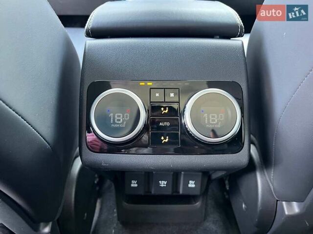 Серый Ягуар I-Pace, объемом двигателя 0 л и пробегом 155 тыс. км за 29990 $, фото 40 на Automoto.ua