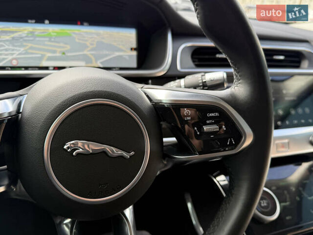 Серый Ягуар I-Pace, объемом двигателя 0 л и пробегом 89 тыс. км за 24900 $, фото 43 на Automoto.ua