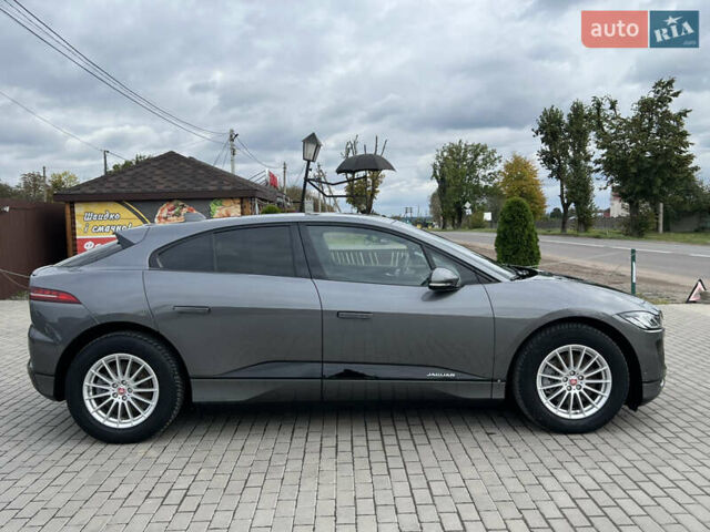 Серый Ягуар I-Pace, объемом двигателя 0 л и пробегом 85 тыс. км за 22852 $, фото 7 на Automoto.ua