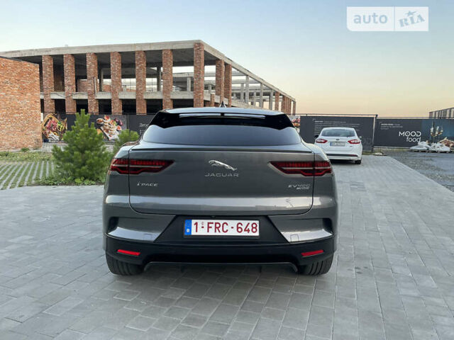 Серый Ягуар I-Pace, объемом двигателя 0 л и пробегом 97 тыс. км за 35000 $, фото 6 на Automoto.ua