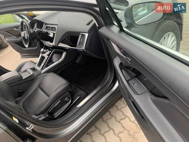 Серый Ягуар I-Pace, объемом двигателя 0 л и пробегом 120 тыс. км за 23800 $, фото 19 на Automoto.ua