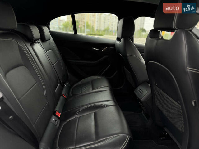 Серый Ягуар I-Pace, объемом двигателя 0 л и пробегом 150 тыс. км за 20900 $, фото 49 на Automoto.ua