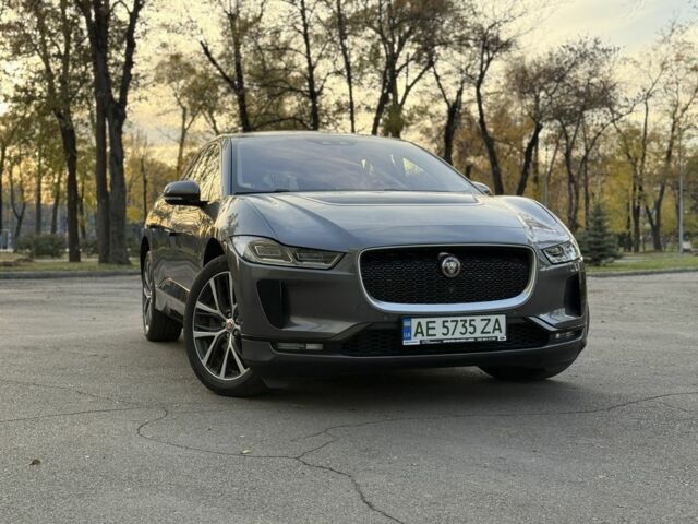 Серый Ягуар I-Pace, объемом двигателя 0 л и пробегом 123 тыс. км за 22999 $, фото 1 на Automoto.ua