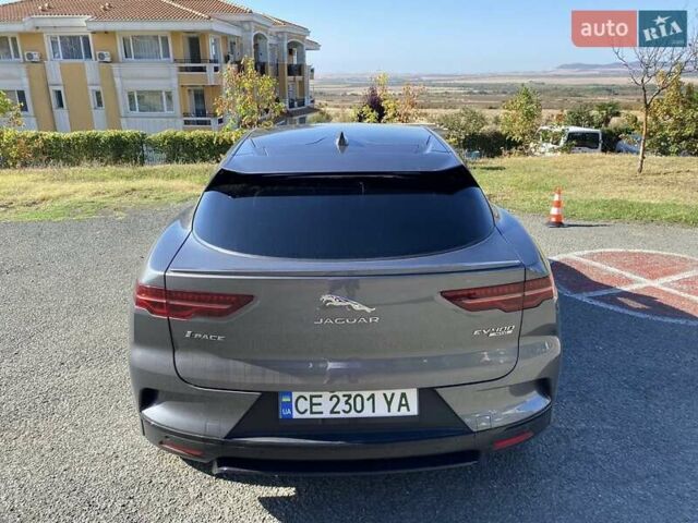 Серый Ягуар I-Pace, объемом двигателя 0 л и пробегом 77 тыс. км за 27500 $, фото 3 на Automoto.ua