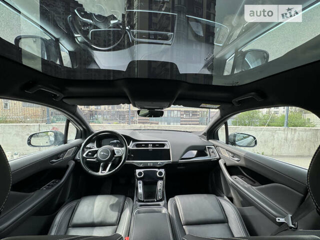 Серый Ягуар I-Pace, объемом двигателя 0 л и пробегом 252 тыс. км за 21700 $, фото 23 на Automoto.ua