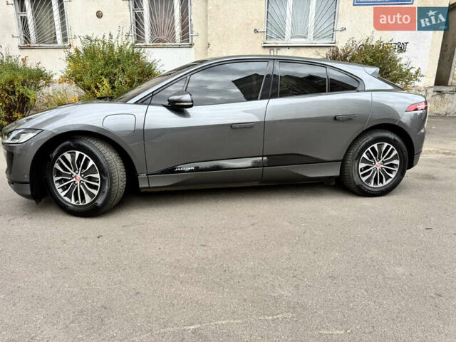Серый Ягуар I-Pace, объемом двигателя 0 л и пробегом 111 тыс. км за 28200 $, фото 1 на Automoto.ua